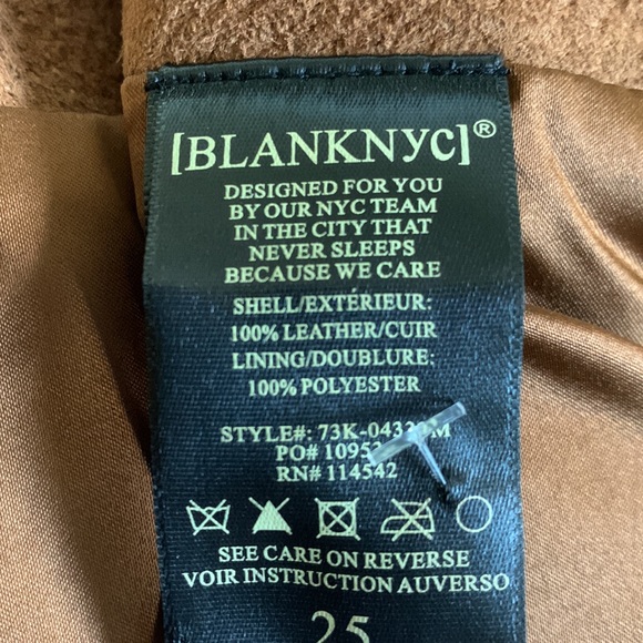 BlankNYC 
ALDER SKIRT
#73K-0433-ALDER BROWN 🤍 - Picture 11 of 14